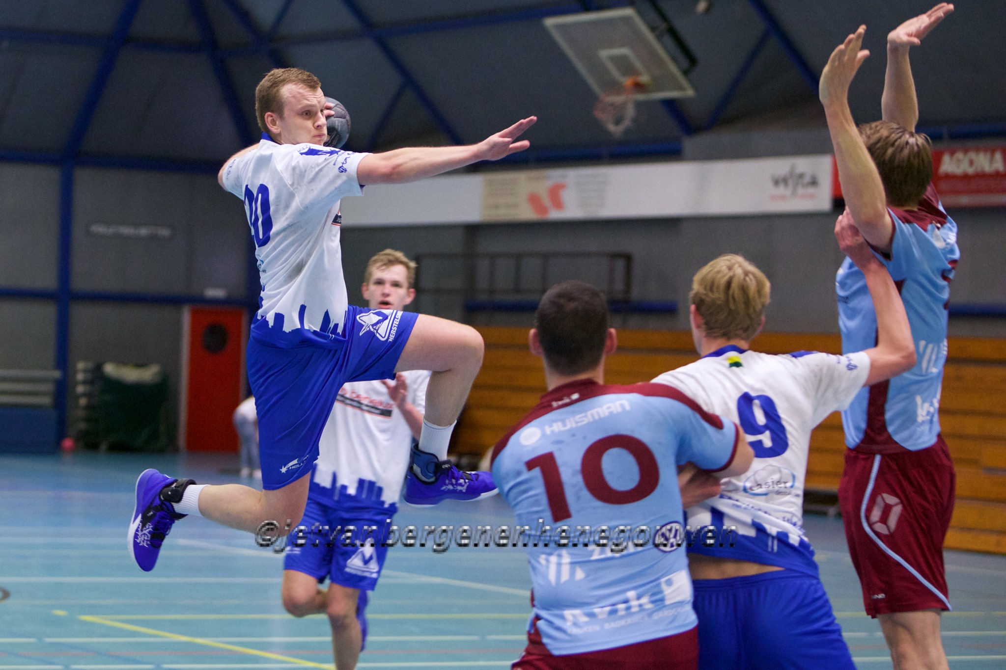 UBBO STARRENBURG VERWACHT OP TIJD FIT TE ZIJN NA HINDERLIJKE BLESSURE