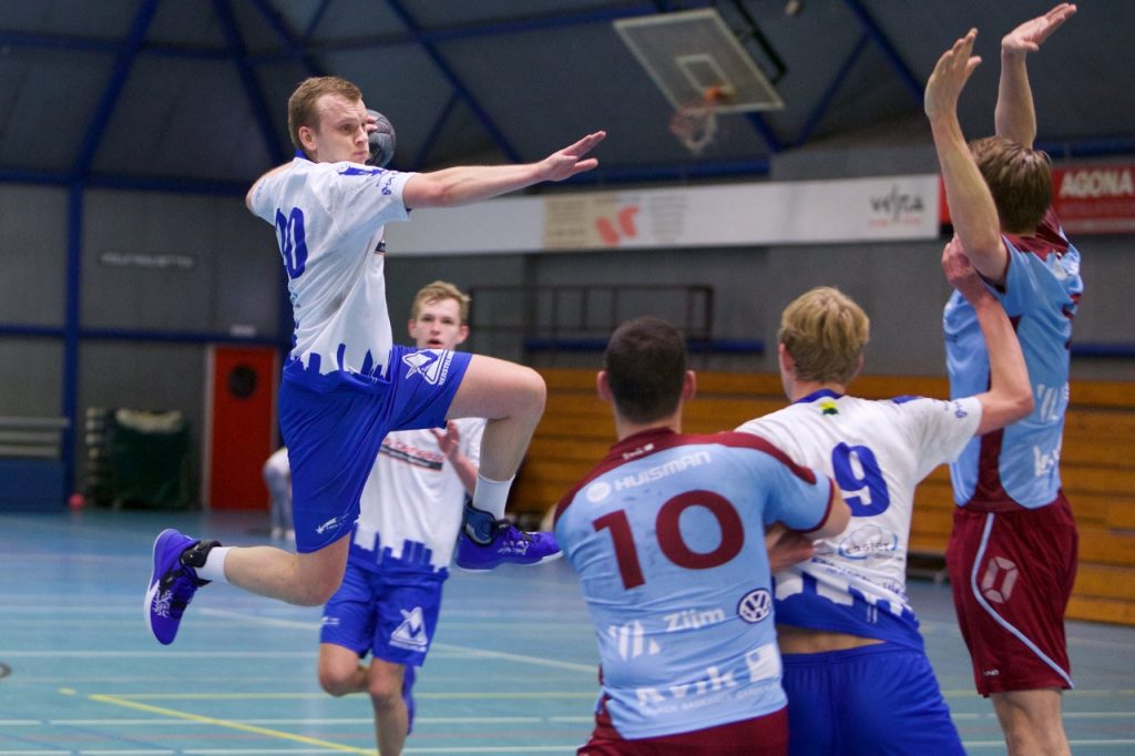 Ubbo Starrenburg verheugt zich met Hellas op competitie