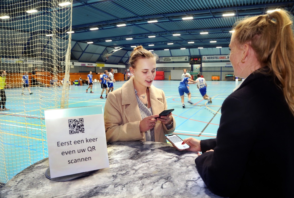 Handbalclubs uit regio worstelen met vergaande maatregelen