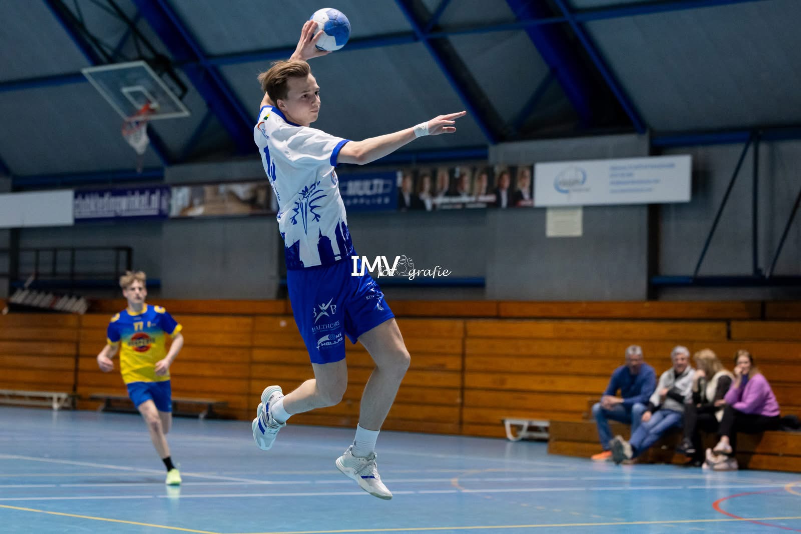 GEEN PROBLEMEN VOOR HELLAS