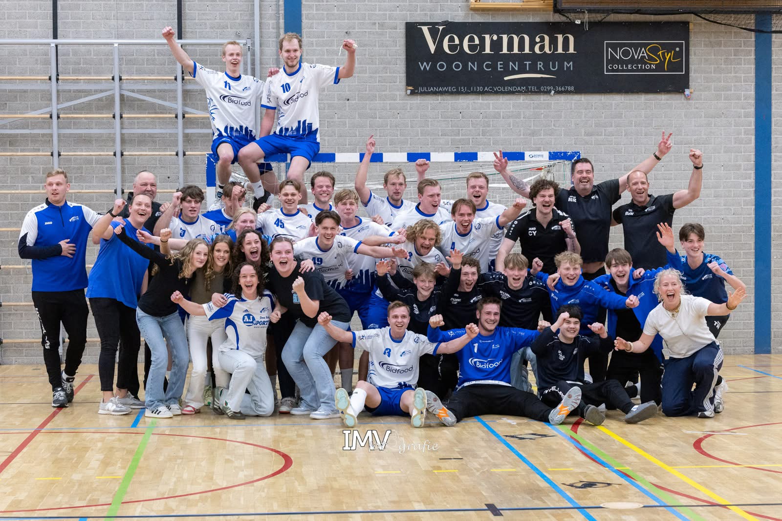 NA WHC/HERCULES ÓÓK HELLAS NAAR DE SUPERLEAGUE